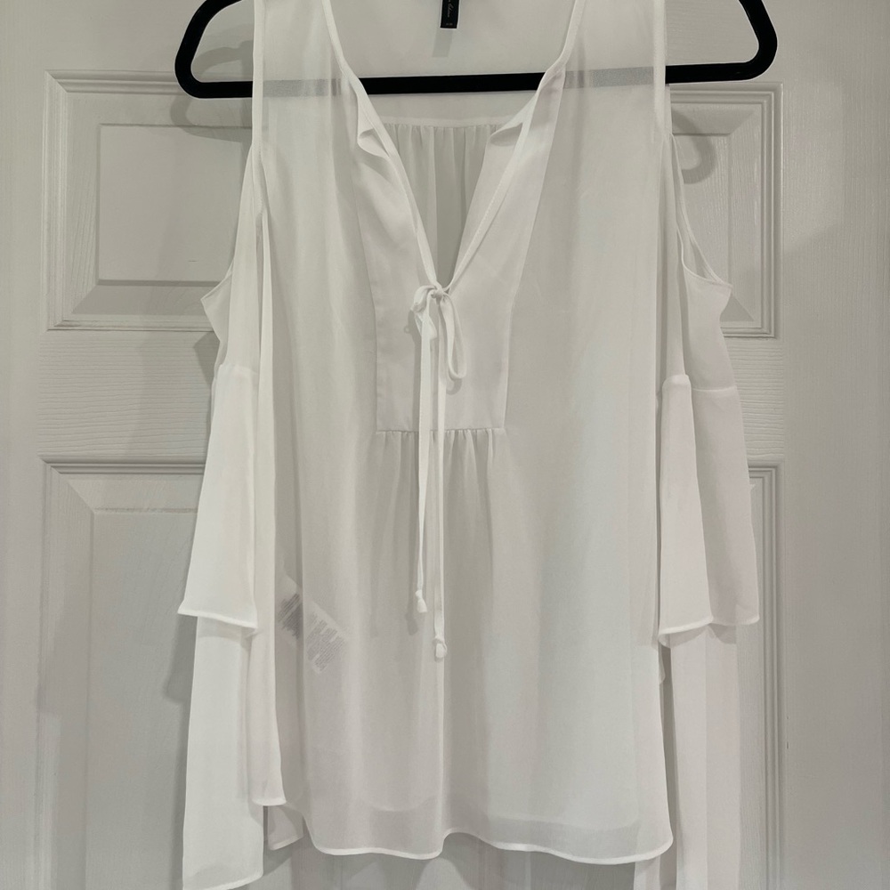 BCBGMaxAzria White Cold Shoulder Blouse